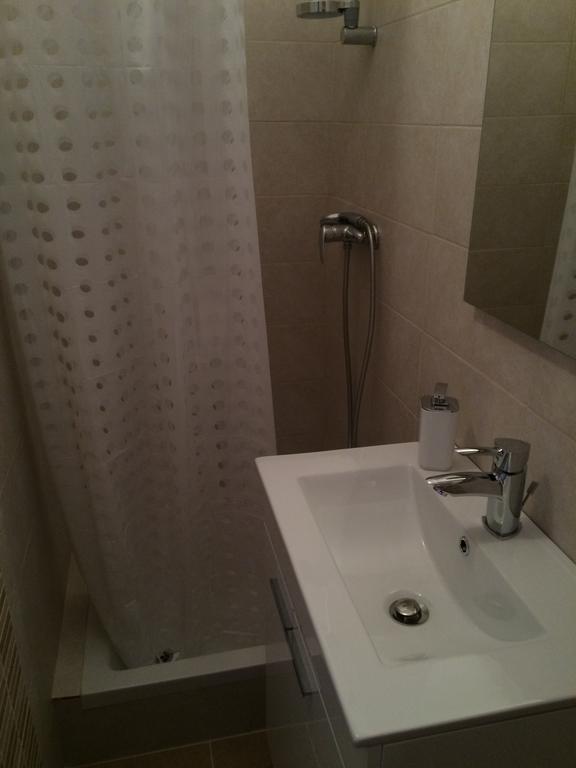 Apartments Nina Omišalj Екстериор снимка