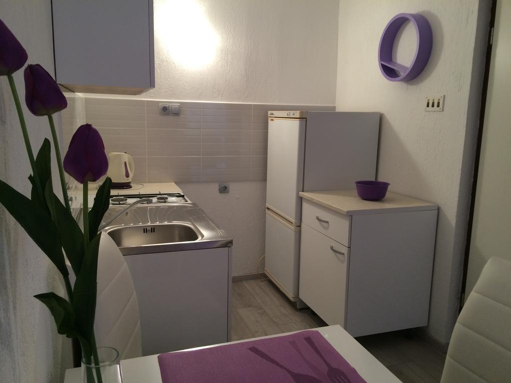 Apartments Nina Omišalj Екстериор снимка
