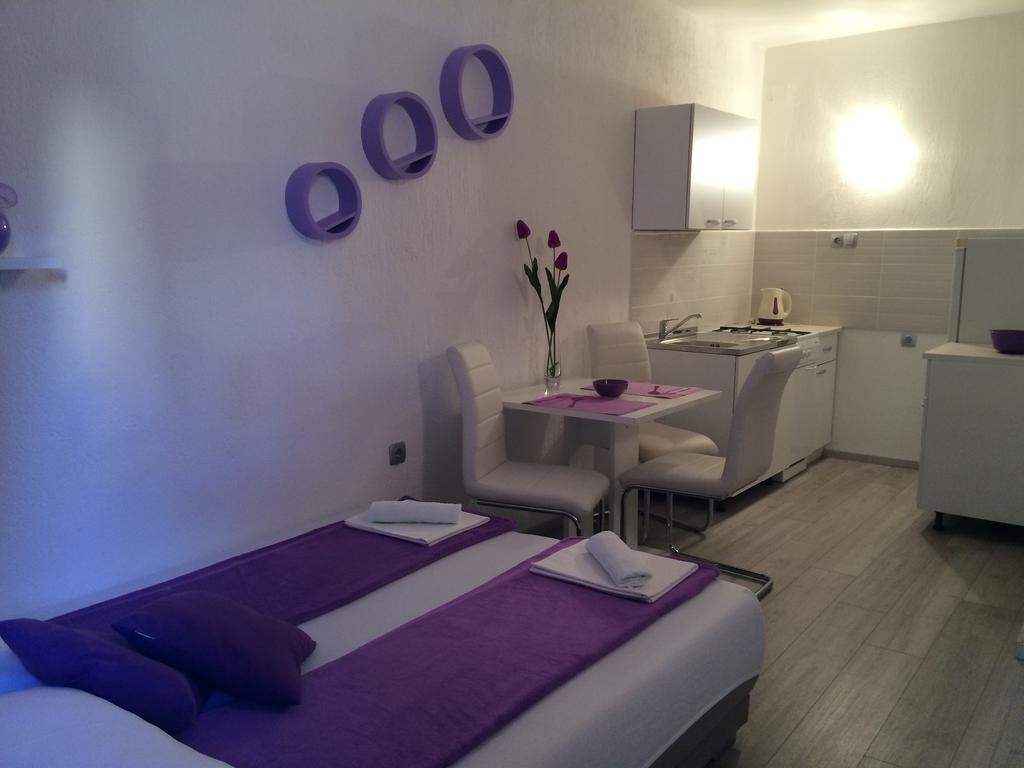 Apartments Nina Omišalj Екстериор снимка